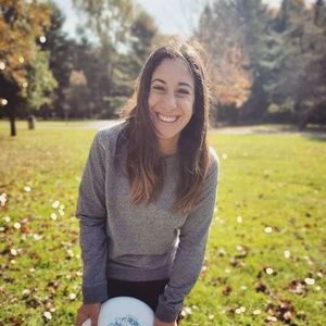 Meet your Posher, Naya